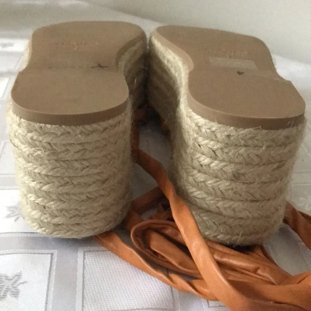 Anthropologie x Alohas Paw Paw Sprits Platform  Sandals size 37